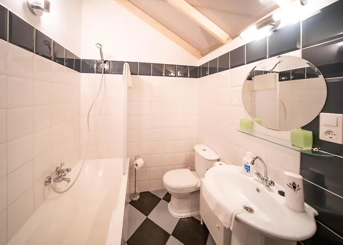 Free Parking Broadway - Ac, 2people, Fast Wifi, Smart Tv *