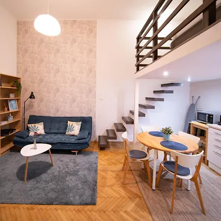 Free Parking Broadway - Ac, 2people, Fast Wifi, Smart Tv Appartamento